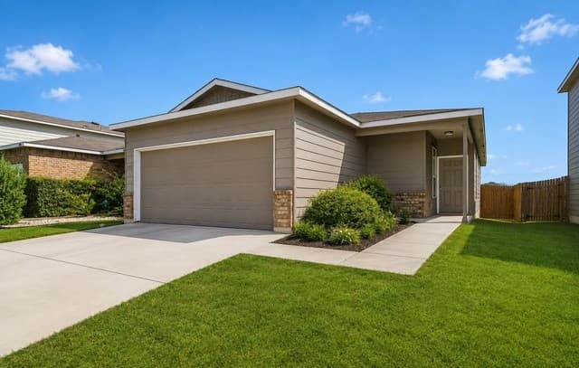 rental at 155  Rock Nettle in New Braunfels, TX — photo 2