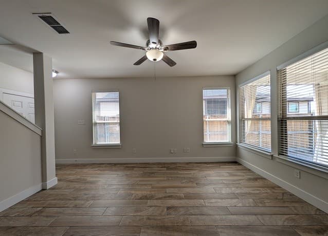 rental at 727  Gristmill Dr in New Braunfels, TX — photo 5