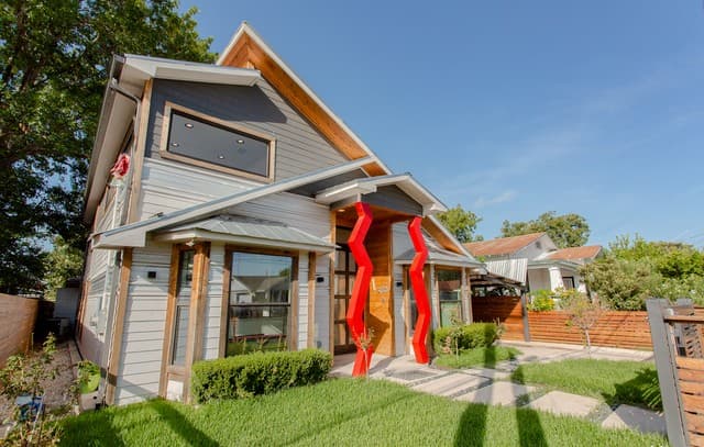 rental at 210  Furnish Ave in San Antonio, TX — photo 5