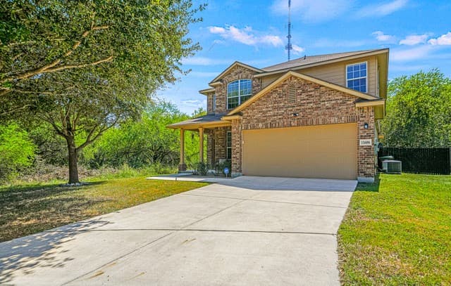 rental at 11606  Poppy Sands in San Antonio, TX — photo 2