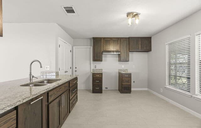 rental at 4135  Hickory Sun in San Antonio, TX — photo 5