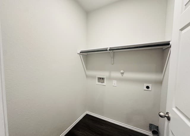 rental at 9224  Canyon Bnd Unit 2 in Converse, TX — photo 5