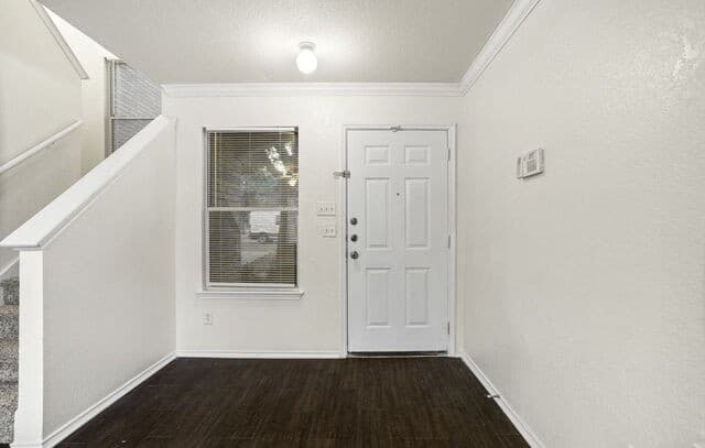 rental at 2614  Sunview Lk in San Antonio, TX — photo 4
