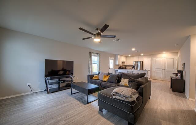 rental at 14014  Homestead in San Antonio, TX — photo 4