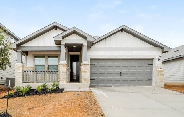 rental at 1244  Ella Xing in New Braunfels, TX — photo 1