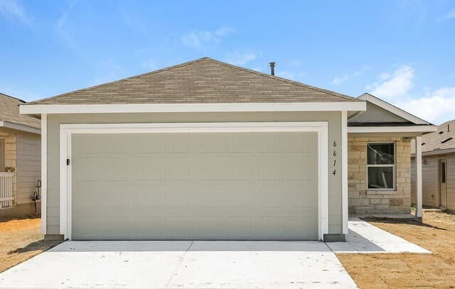 rental at 6614  Morgan Cp in San Antonio, TX — photo 1