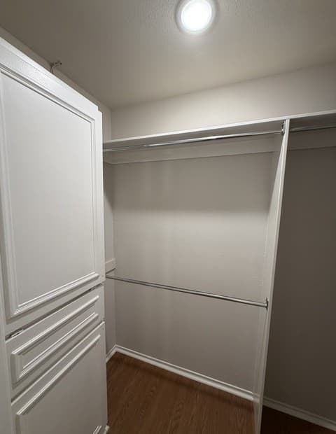 rental at 7815  Broadway Unit 404D in San Antonio, TX — photo 5