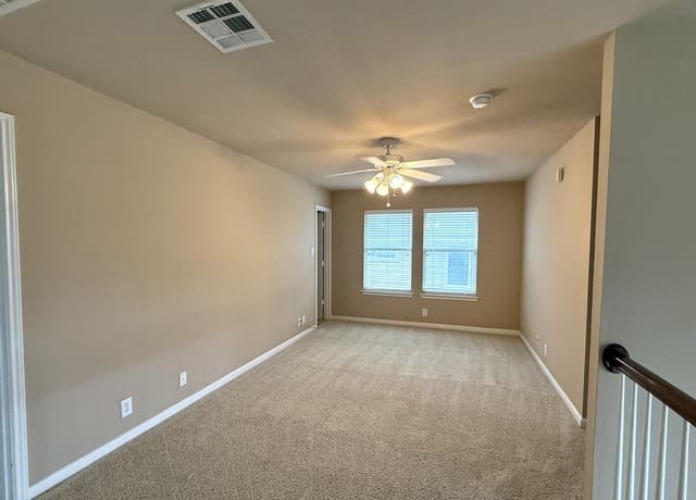 rental at 23027  FAIRWAY Bridge in San Antonio, TX — photo 5