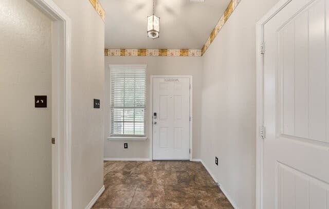 rental at 6524  Candlecrest Ct in San Antonio, TX — photo 4