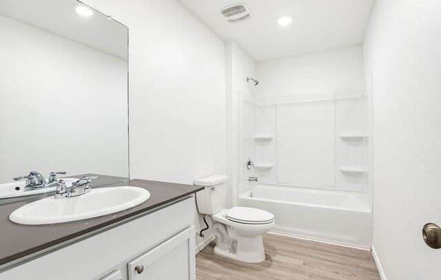 rental at 14623  Bolinger Ml in San Antonio, TX — photo 4