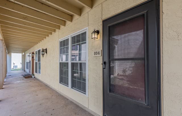 rental at 8702  Village Dr Unit 804 in San Antonio, TX — photo 2