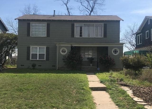 rental at 420  Bryn Mawr Dr in San Antonio, TX — photo 1