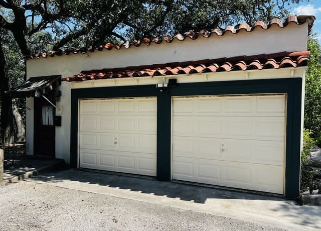 rental at 7014  Dorothy Louise Dr in San Antonio, TX — photo 1