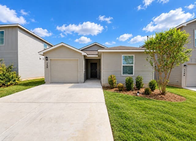 rental at 1150  Barn Swallow Way in San Antonio, TX — photo 1