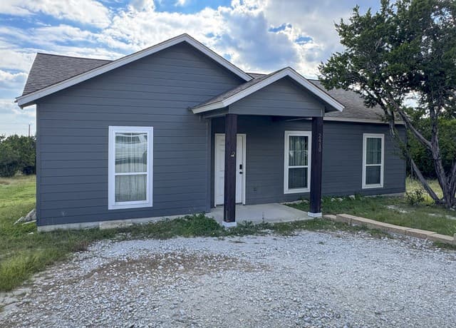 rental at 2410  Golf in Spring Branch, TX — photo 1