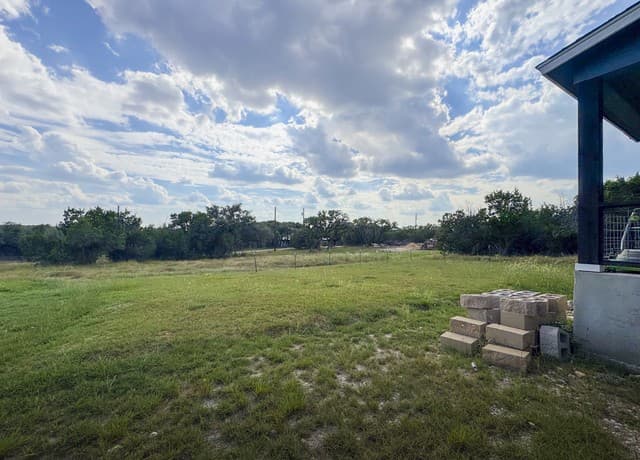 rental at 2410  Golf in Spring Branch, TX — photo 4