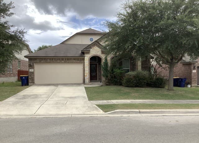 rental at 213  Flint Rd in Cibolo, TX — photo 2