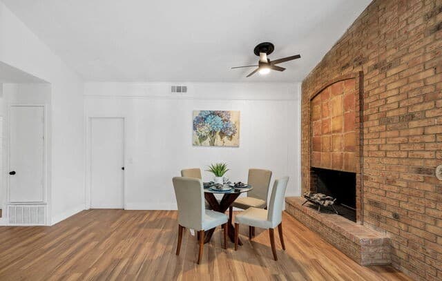 rental at 7637  Antique Oak St in Live Oak, TX — photo 3