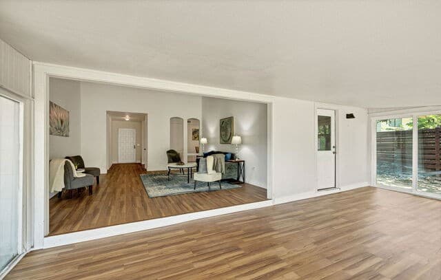 rental at 7637  Antique Oak St in Live Oak, TX — photo 5