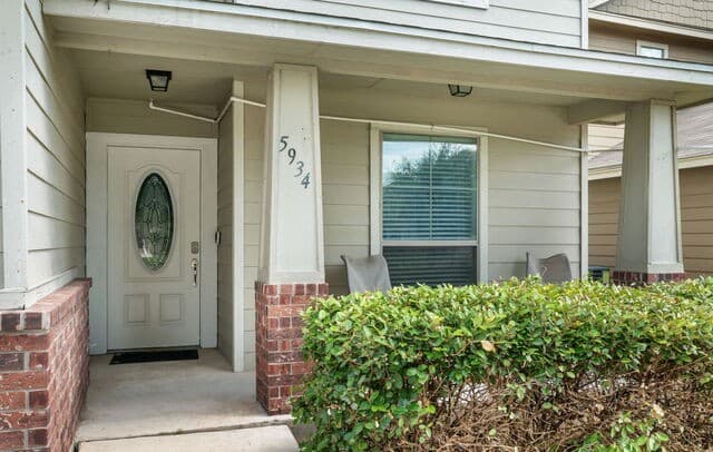 rental at 5934  Cielo Rnch in San Antonio, TX — photo 3