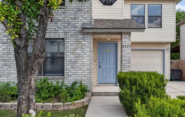 rental at 5123  Sunset Glade in San Antonio, TX — photo 4
