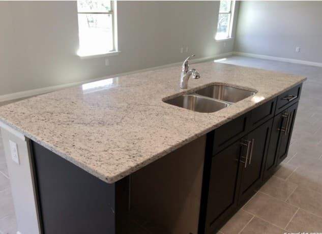 rental at 106  Lakeview Ct in Spring Branch, TX — photo 5