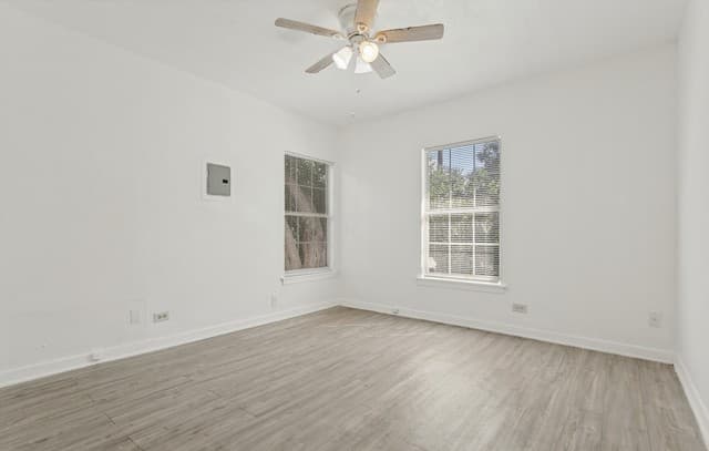 rental at 2445  Wyoming St in San Antonio, TX — photo 3