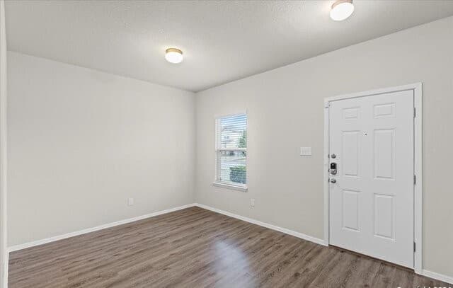 rental at 2438  Key Hole View in Converse, TX — photo 4