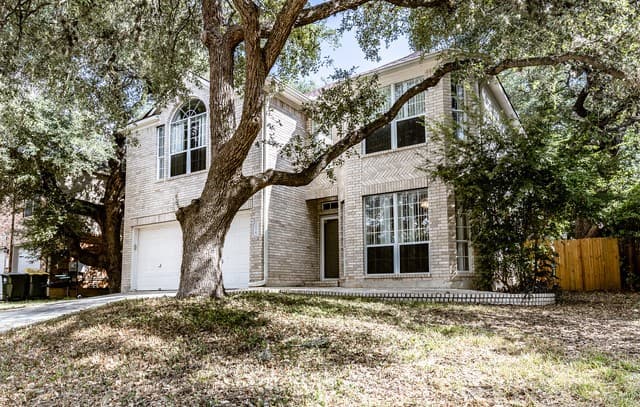 rental at 2536  Crested Hts in Schertz, TX — photo 3