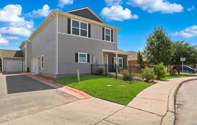 rental at 6112  Underwood Way in San Antonio, TX — photo 3