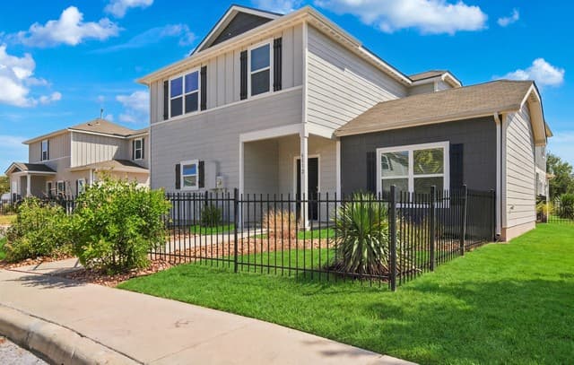 rental at 6112  Underwood Way in San Antonio, TX — photo 4