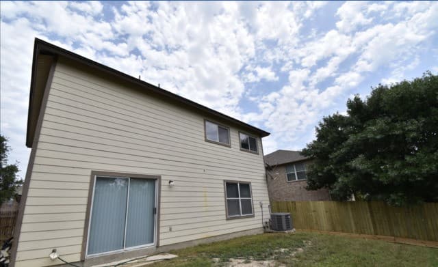 rental at 11038  Vollmer Ln in San Antonio, TX — photo 4