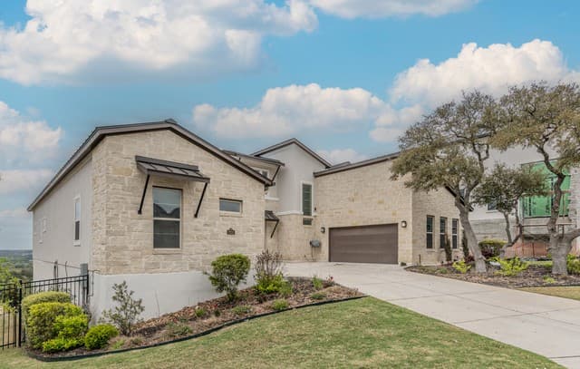 rental at 7203  Bella Cloud in San Antonio, TX — photo 2