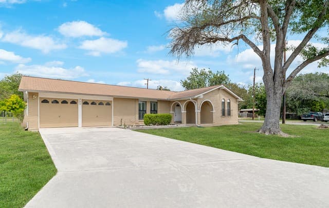 rental at 249  Ralston in Converse, TX — photo 1
