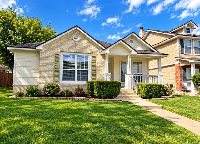 rental at 9627  Summer Vail in San Antonio, TX — photo 1