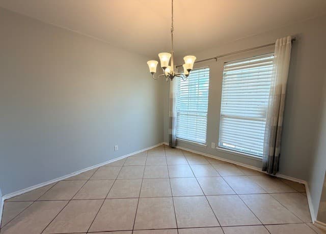 rental at 9627  Summer Vail in San Antonio, TX — photo 3