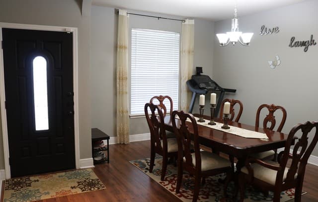 rental at 13607  Riverbank Pass in Helotes, TX — photo 3