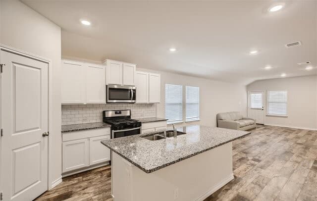 rental at 5551  Stormie Keep in San Antonio, TX — photo 2