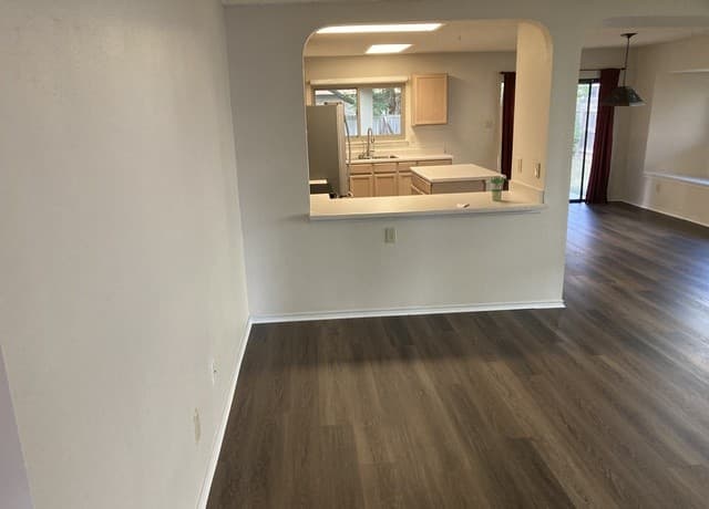 rental at 1029  Boxer Pass Dr in Schertz, TX — photo 3