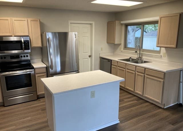 rental at 1029  Boxer Pass Dr in Schertz, TX — photo 5