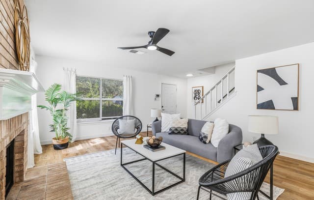 rental at 9618  Orchid Mdws in San Antonio, TX — photo 4