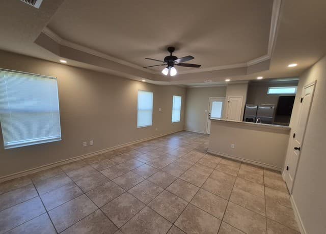 rental at 13910  Annas Way Unit 102 in San Antonio, TX — photo 2