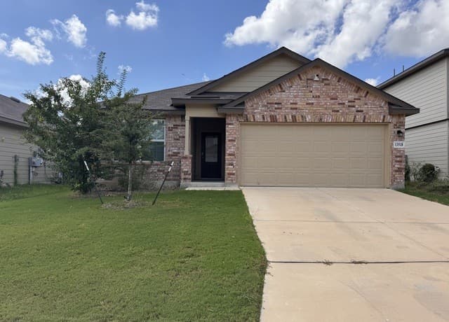 rental at 13518  Mendes Knl in San Antonio, TX — photo 2