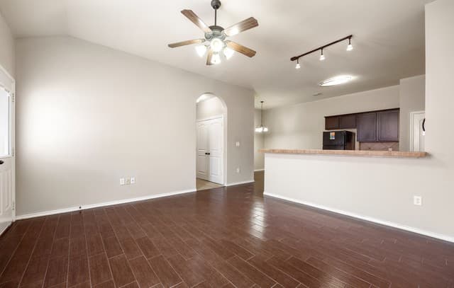 rental at 953  Brown Rock Dr in New Braunfels, TX — photo 1