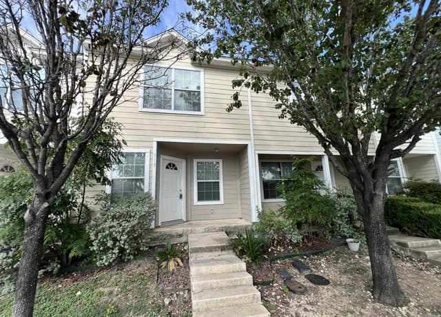 rental at 315  Autumn Pass in San Antonio, TX — photo 1