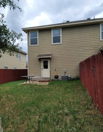 rental at 4822  Appleseed Ct in San Antonio, TX — photo 5
