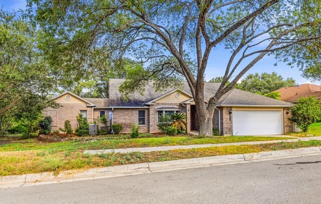 rental at 3325  Sherwin Dr in Schertz, TX — photo 2