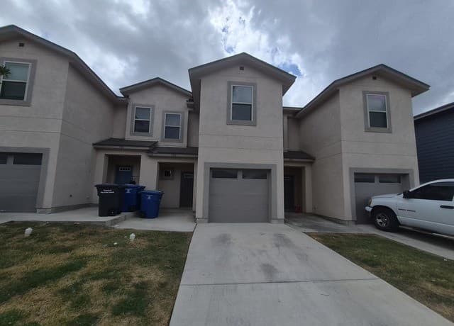 rental at 6510  Marcel Way Unit 102 in San Antonio, TX — photo 1