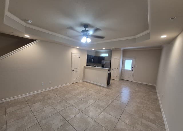 rental at 6510  Marcel Way Unit 102 in San Antonio, TX — photo 3
