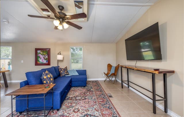 rental at 2301  Wegner Rd in New Braunfels, TX — photo 2